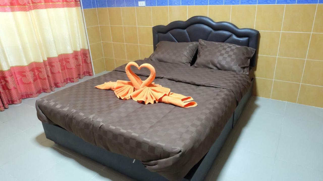 צ'ון בורי D5 Hotel สาขา มาบโป่ง מראה חיצוני תמונה
